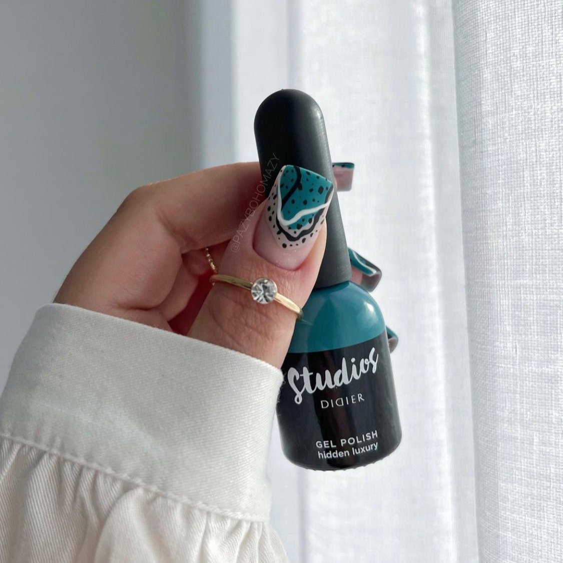 Gellak Studios Didier Hidden Luxury