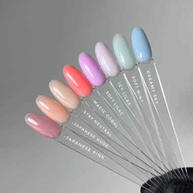 Rubber Base Coat Soft Mint